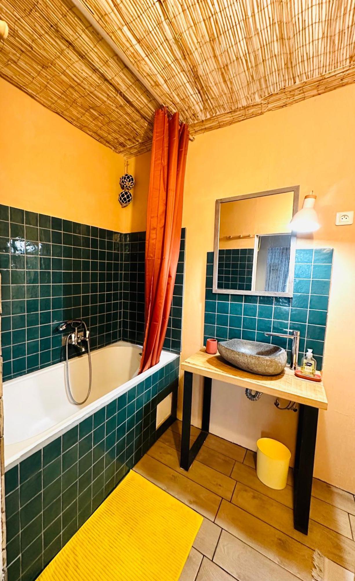 Apartamento Cosy, Climatise, Au Coeur De Sète Exterior foto